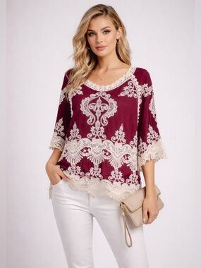 Leo & Nicole
Contrast Embroidered Lace Scoop Neck Scallop Edge 3/4 Sleeve Top PL